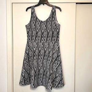 Forever 21 Plus Black and White Abstract Skater Dress